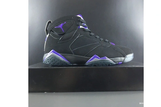 304775-053 RAY ALLEN RETRO BUCKS AIR 304775-053 JORDAN 7 0320